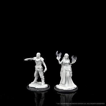 Wizkids Small: Turst Militia Swordsman & Lyrengorn Holy Priest 90468